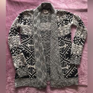 HIPPIE ROSE Size XS 🤍🖤 Boho Aztec Soft Knit 🤍🖤 Long Wrap Sweater Boutique 🤍